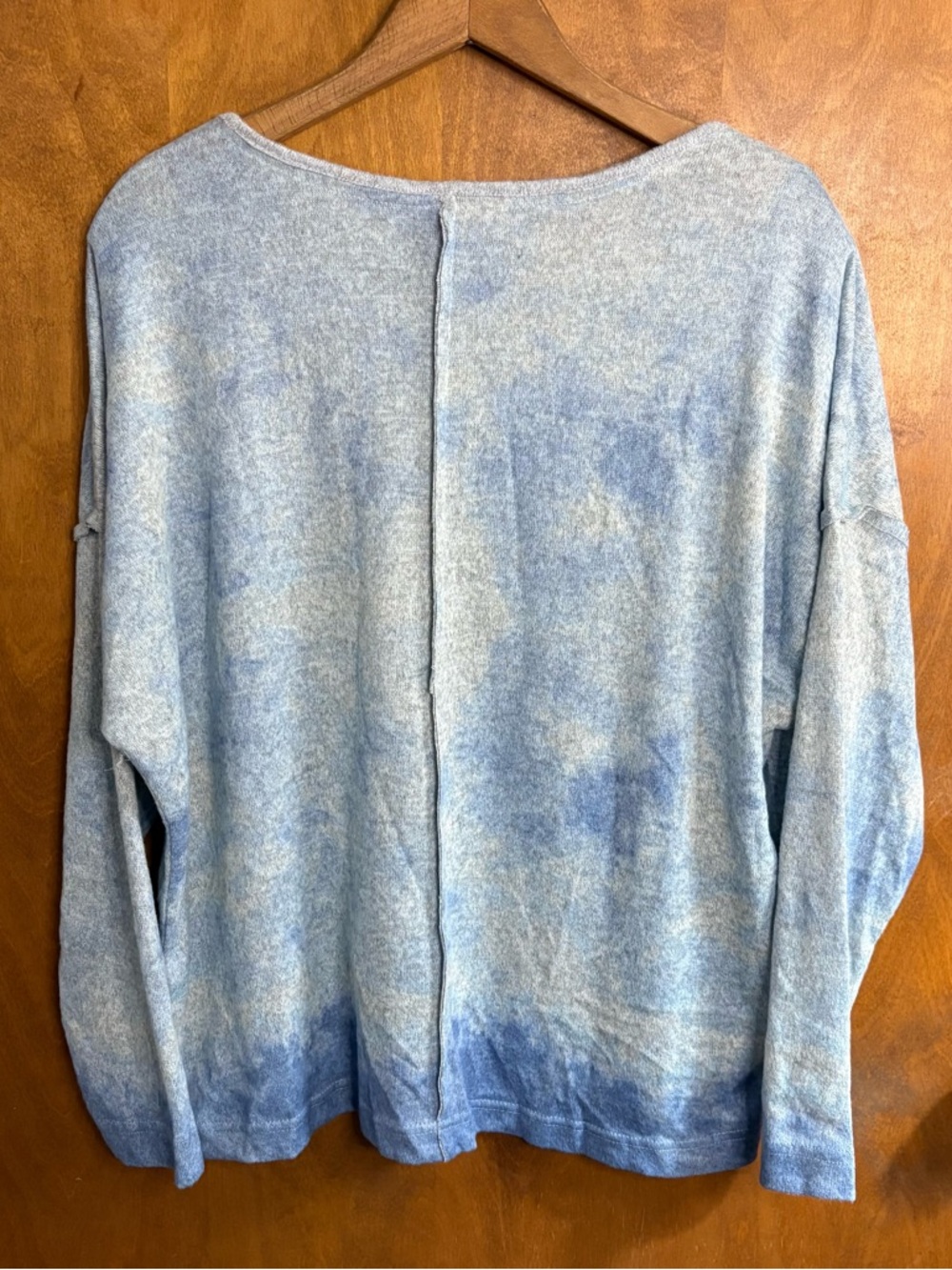 Lucky Brand Blue Tie Dye Soft Knit Pullover Sweater Oversized Slouchy Boho NWT - Picture 3 of 9
